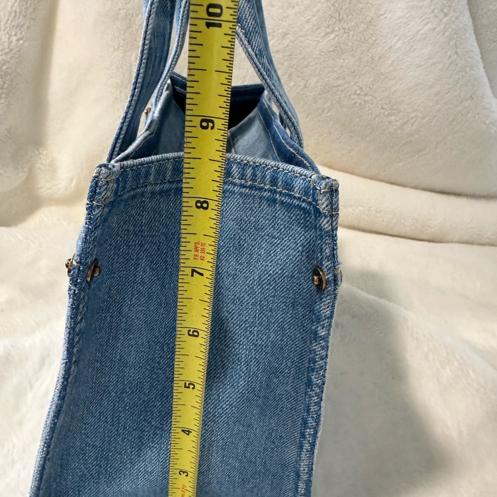 *AUTHENTIC*🫐🍒COACH DENIM CARGO TOTE 26🍒PRISTINE CONDITION🍒🫐 - Picture 9 of 9